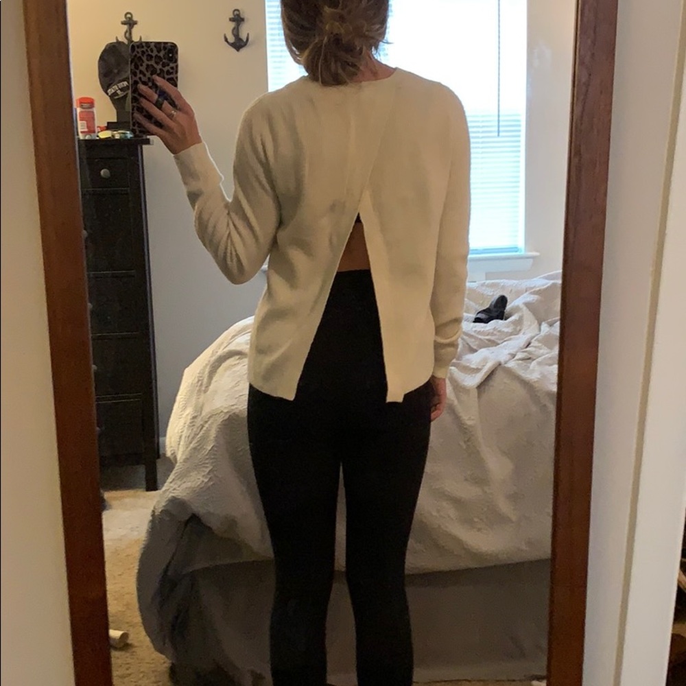 Abercrombie open back sweater